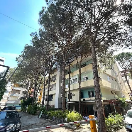 Cozy Heaven Apartment Golem (Tirana)