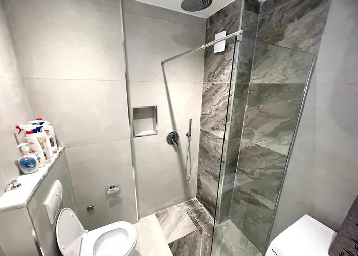 Cozy Heaven Apartmán Golem (Tirana)