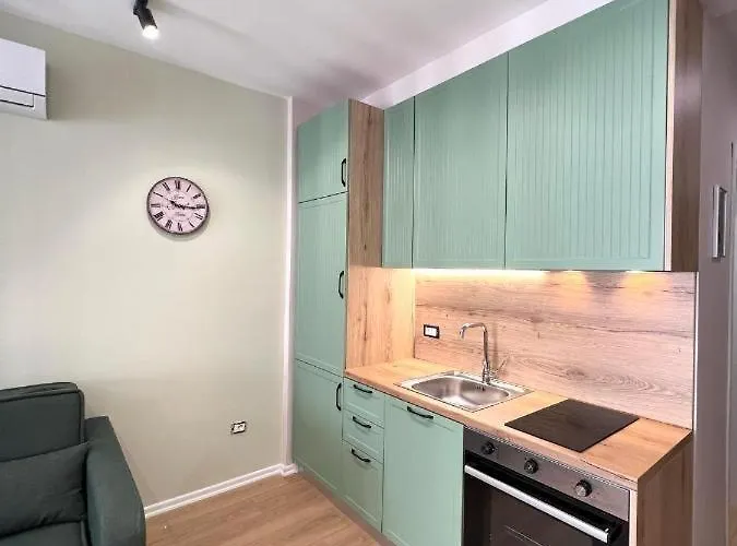 Cozy Heaven Apartmán Golem (Tirana)