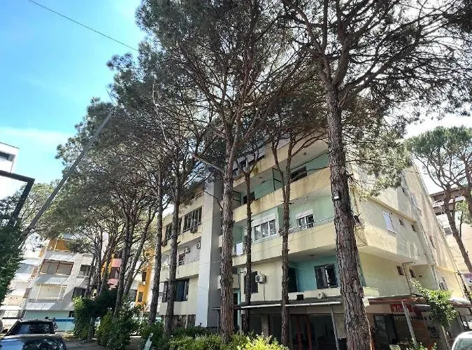 Cozy Heaven Apartmán Golem (Tirana)